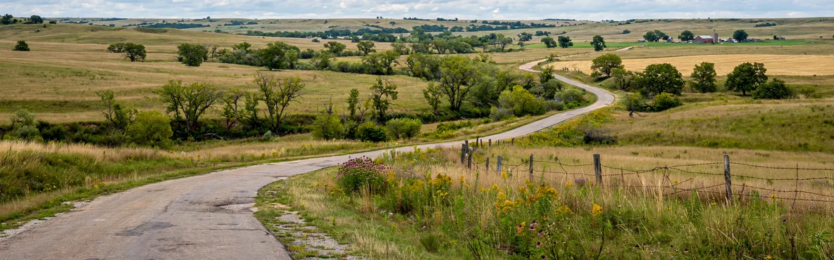 Road Trips from Iola, KS: Exploring Nearby Gems and Hidden Treasures